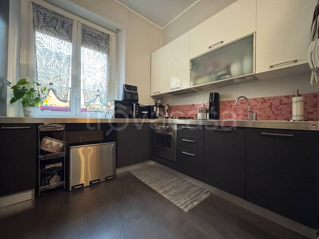 appartamento in vendita a Milano in zona Forlanini