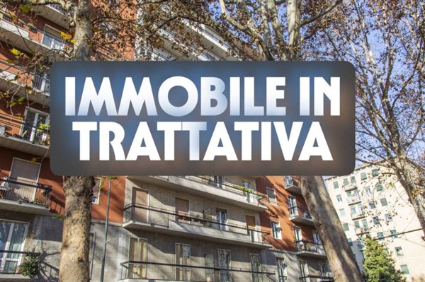 appartamento in vendita a Milano in zona Isola