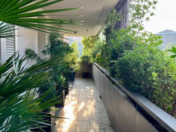 appartamento in vendita a Milano in zona Adriano