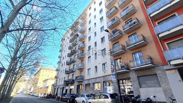 appartamento in vendita a Milano in zona Bocconi