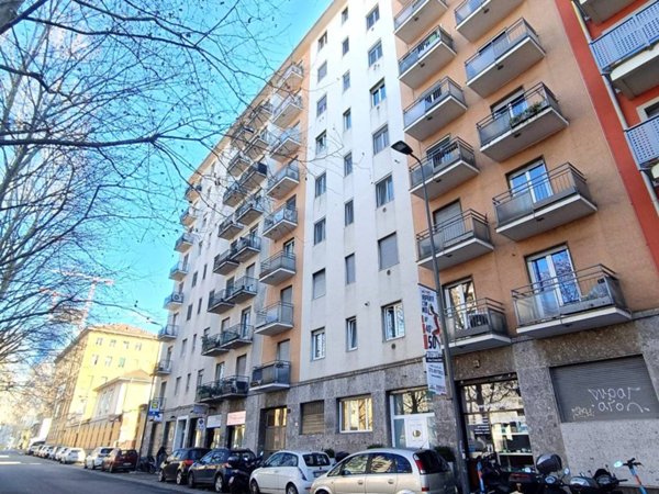 appartamento in vendita a Milano in zona Bocconi
