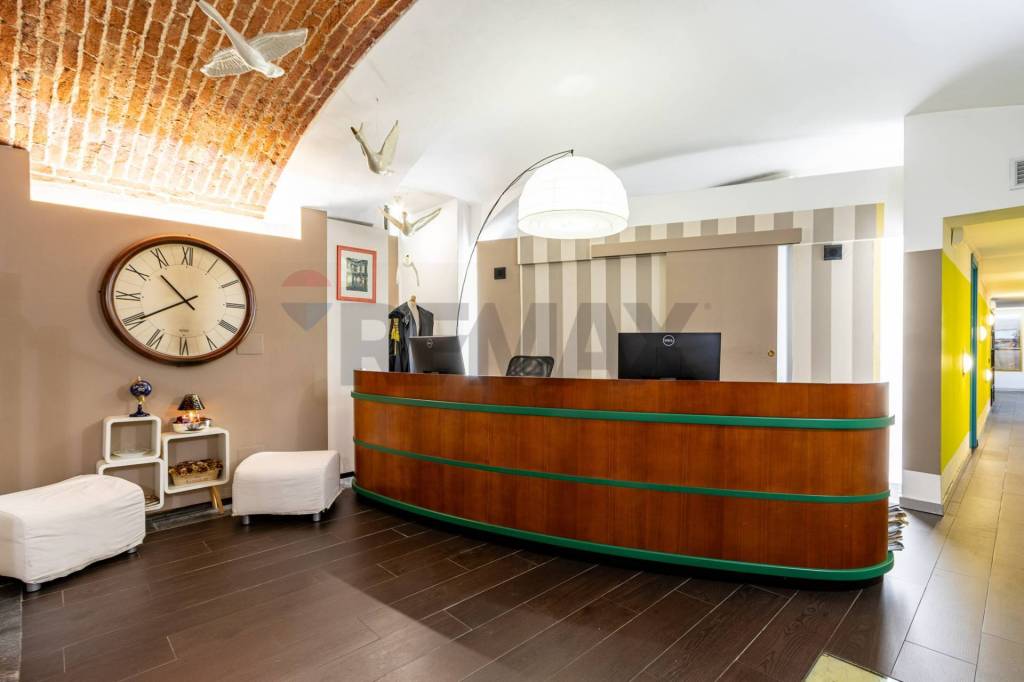ufficio in vendita a Milano in zona Porta Genova