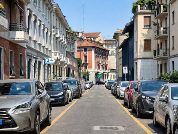 appartamento in vendita a Milano in zona Porta Venezia