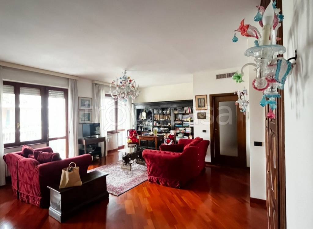 appartamento in vendita a Milano in zona Porta Vittoria