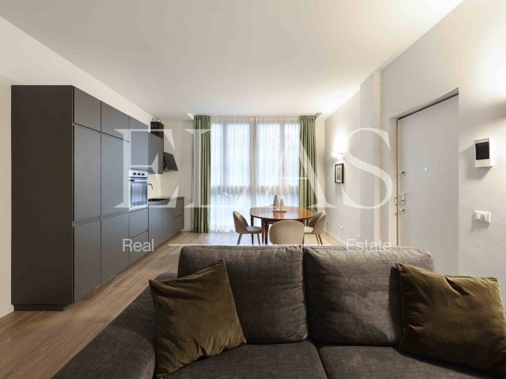 appartamento in vendita a Milano in zona Isola