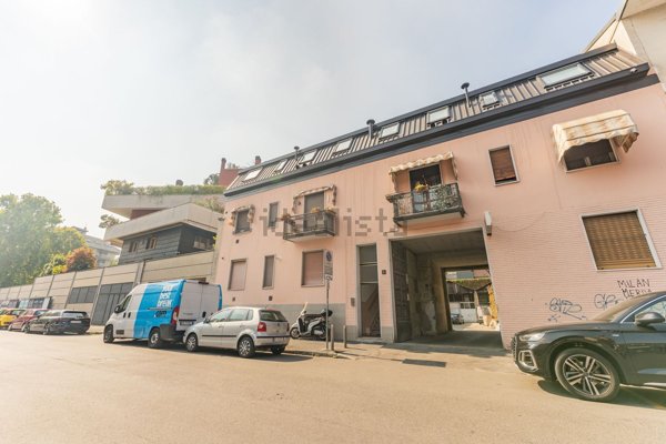 appartamento in vendita a Milano in zona San Siro