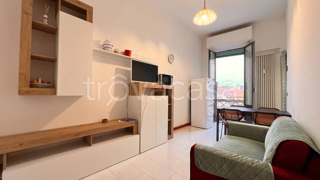 appartamento in vendita a Milano in zona Cinque Giornate