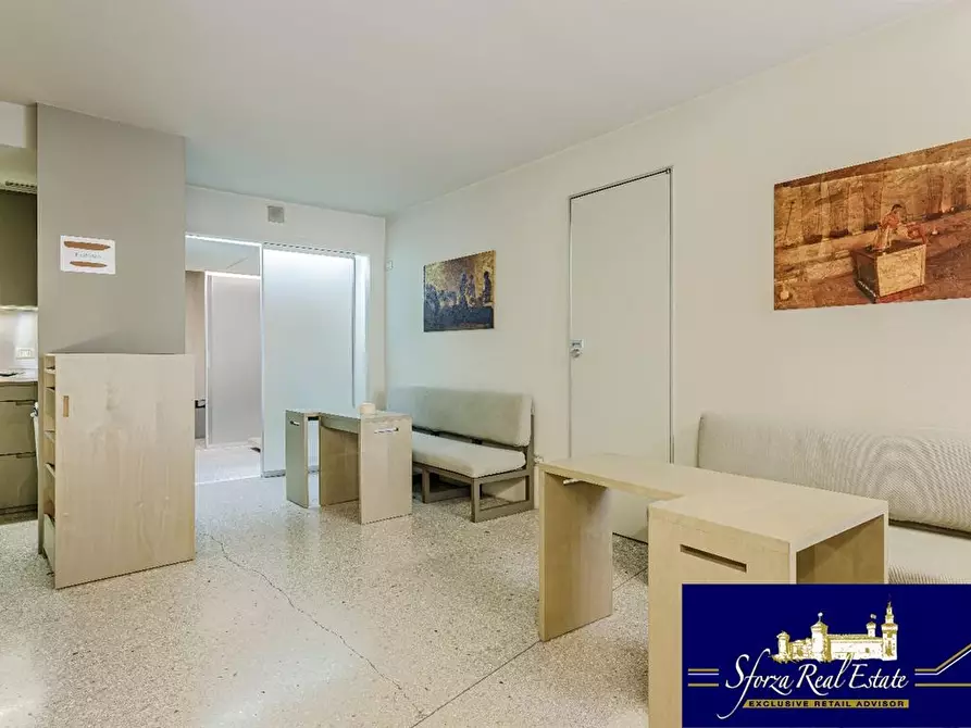 negozio in vendita a Milano in zona Bocconi