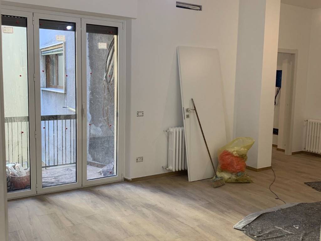 appartamento in vendita a Milano in zona Crescenzago