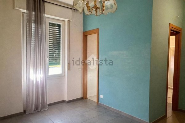 appartamento in vendita a Milano in zona Famagosta