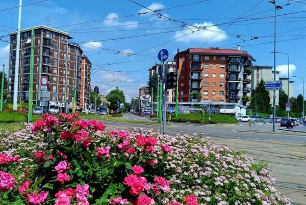 appartamento in vendita a Milano in zona Chiesa Rossa