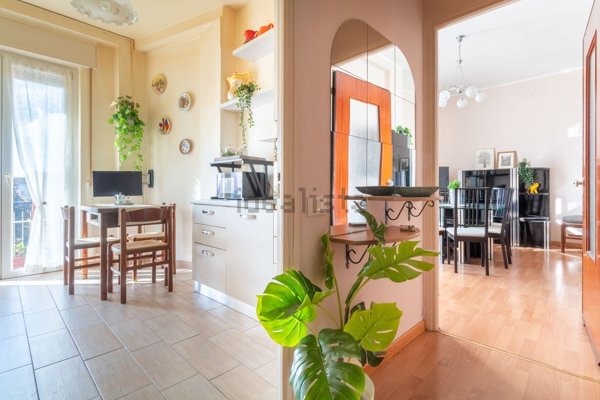 appartamento in vendita a Milano in zona Crescenzago