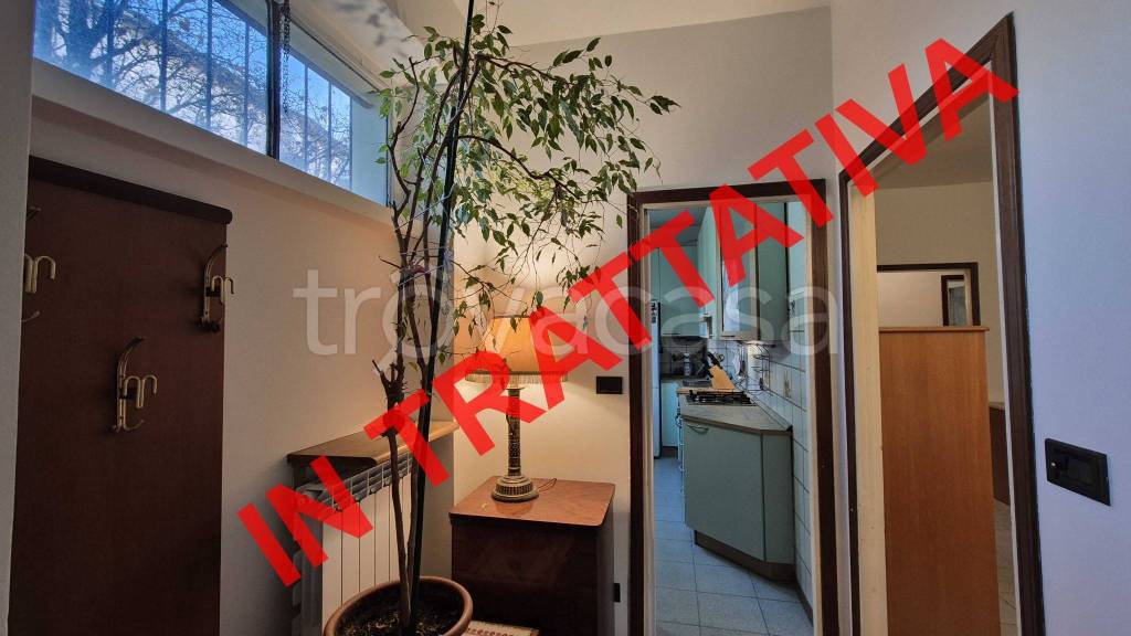 appartamento in vendita a Milano in zona Prato Centenaro