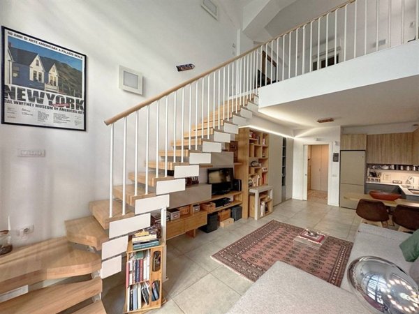 appartamento in vendita a Milano in zona Loreto