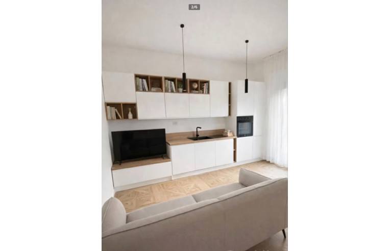 appartamento in vendita a Milano in zona Piazzale Lodi