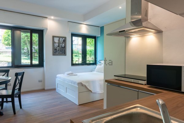 appartamento in vendita a Milano in zona Dergano