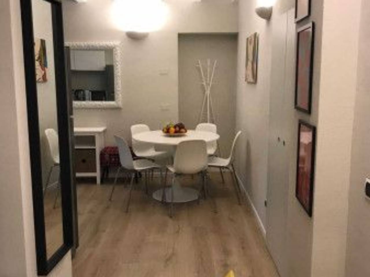 appartamento in vendita a Milano in zona Porta Garibaldi