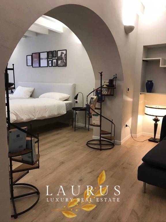 appartamento in vendita a Milano in zona Porta Garibaldi