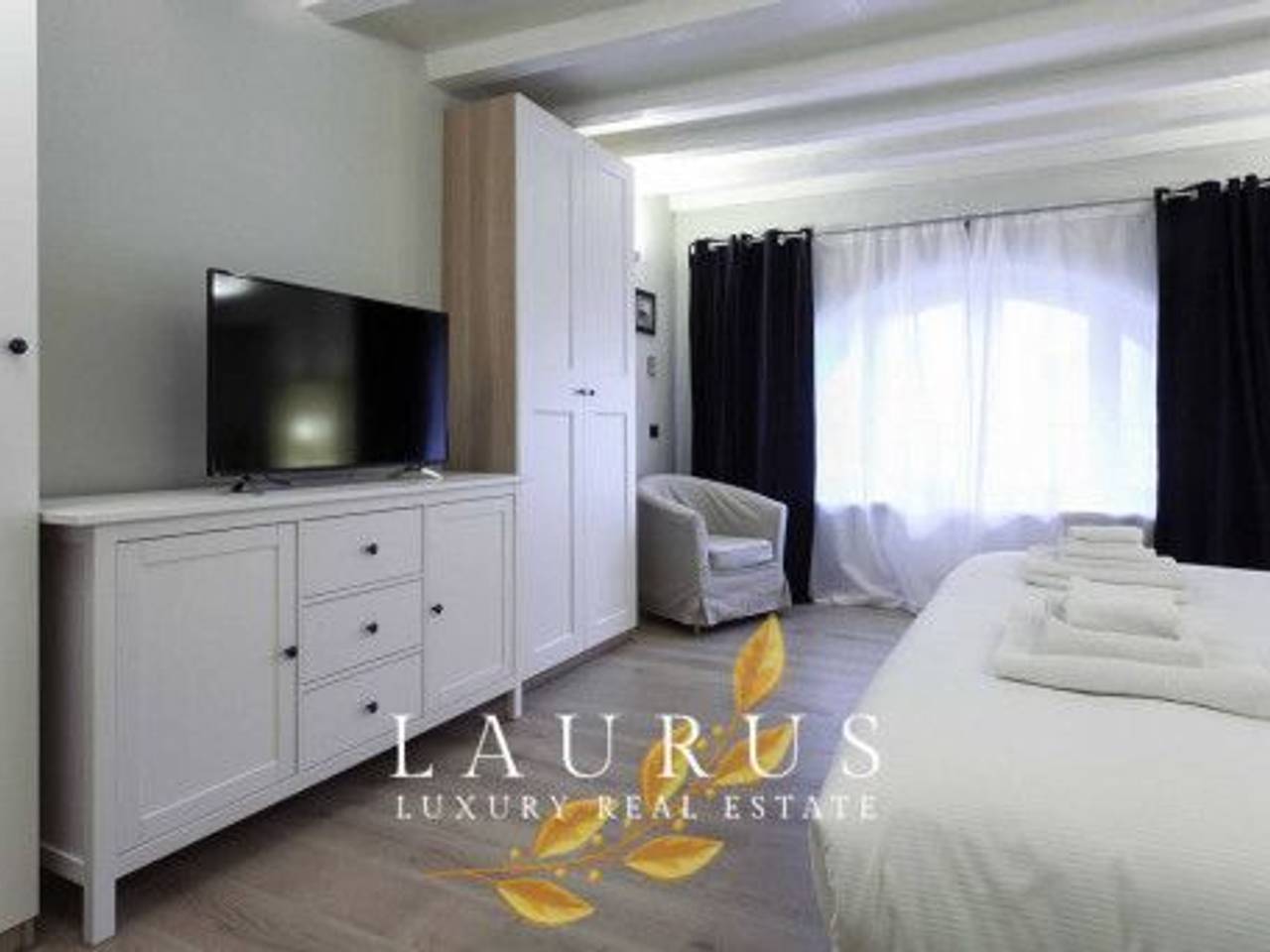 appartamento in vendita a Milano in zona Porta Garibaldi