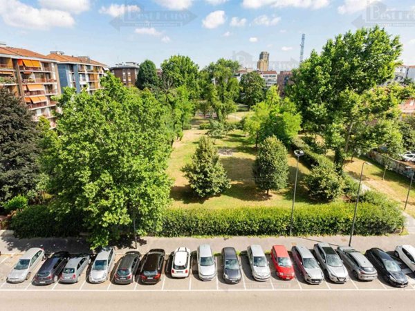 appartamento in vendita a Milano in zona Centro Storico