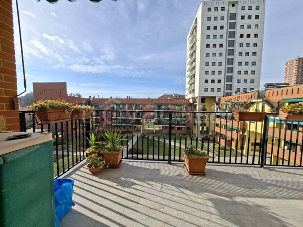 appartamento in vendita a Milano in zona Adriano