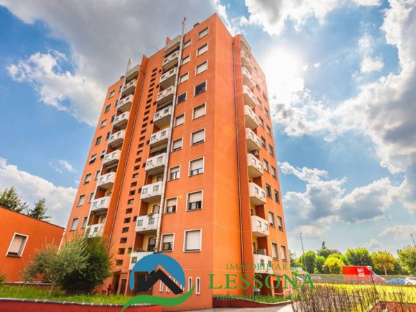 appartamento in vendita a Milano in zona Bovisa