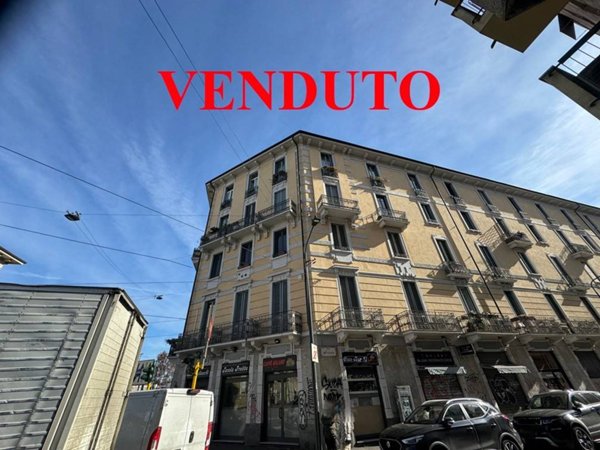 appartamento in vendita a Milano in zona Sempione