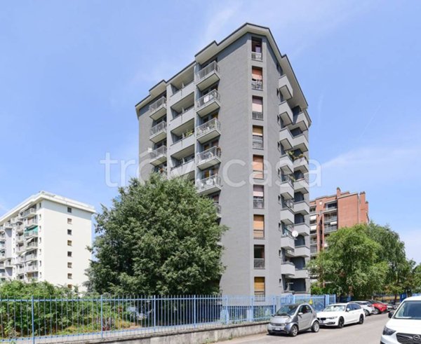 appartamento in vendita a Milano in zona Gallaratese