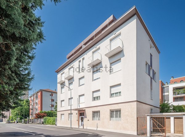 appartamento in vendita a Milano in zona Chiesa Rossa