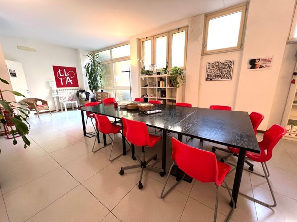 ufficio in vendita a Milano