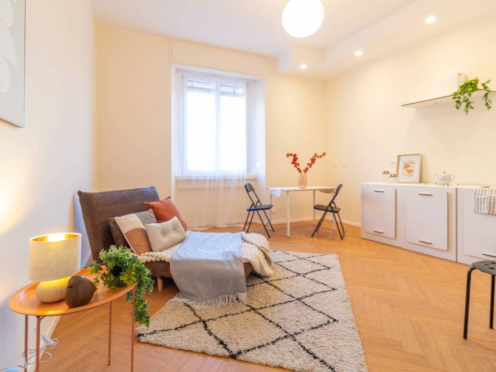 appartamento in vendita a Milano in zona Loreto