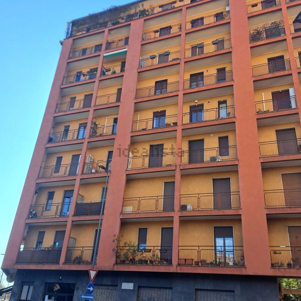 appartamento in vendita a Milano in zona Corvetto