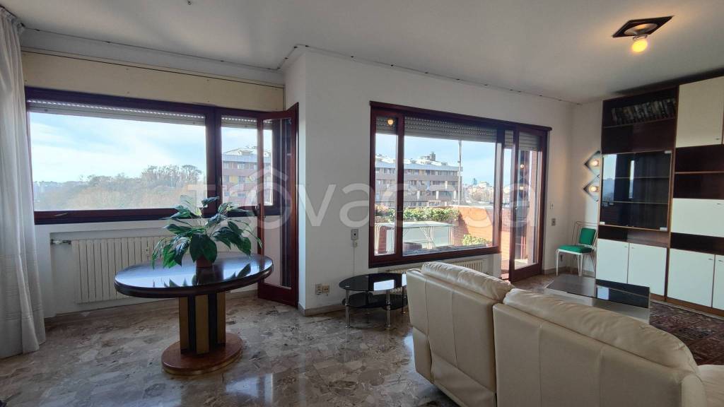 appartamento in vendita a Milano in zona San Siro