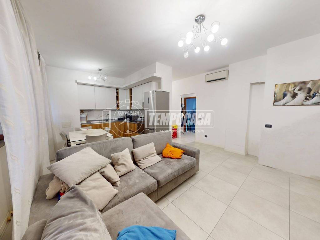 appartamento in vendita a Milano in zona Comasina