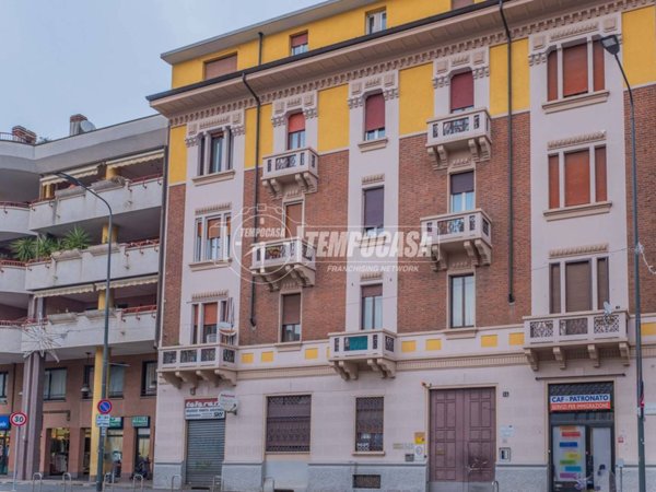 appartamento in vendita a Milano in zona Dergano