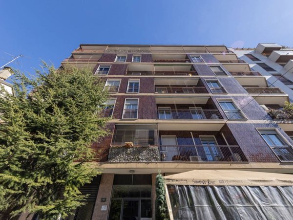 appartamento in vendita a Milano in zona Vigentino
