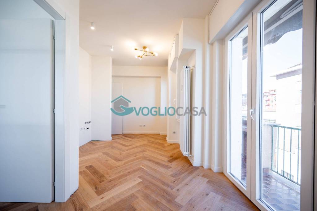 appartamento in vendita a Milano in zona Cascina dei Pomi