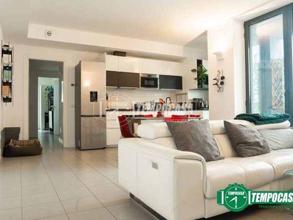 appartamento in vendita a Milano in zona Musocco