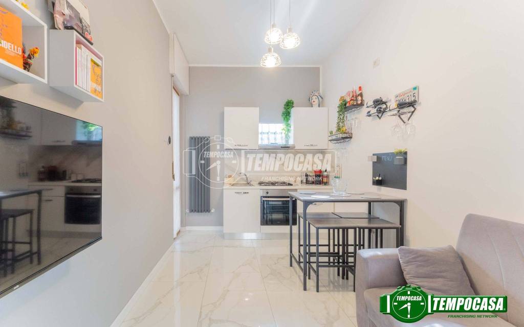 appartamento in vendita a Milano in zona Affori