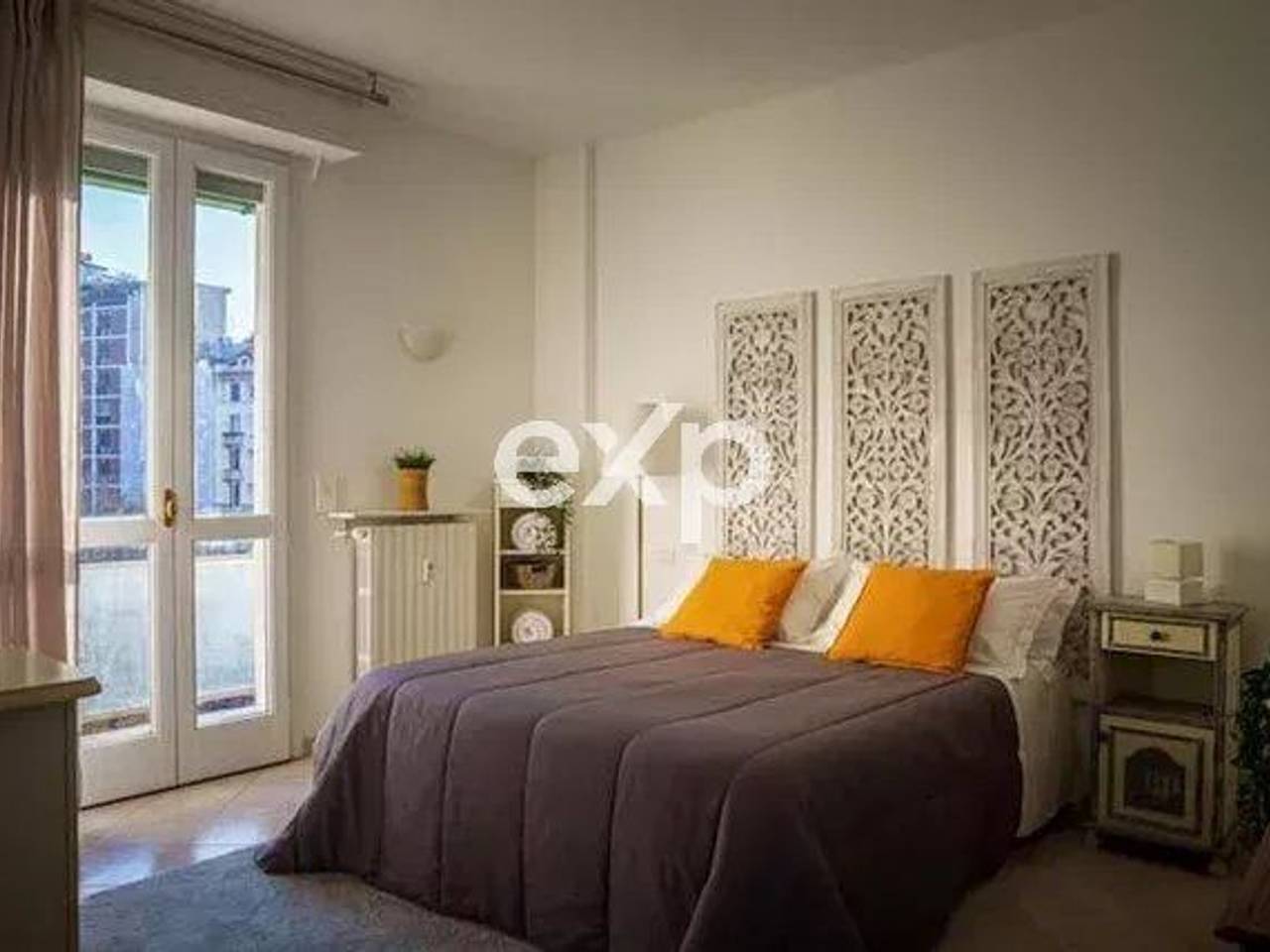 appartamento in vendita a Milano in zona Cadorna