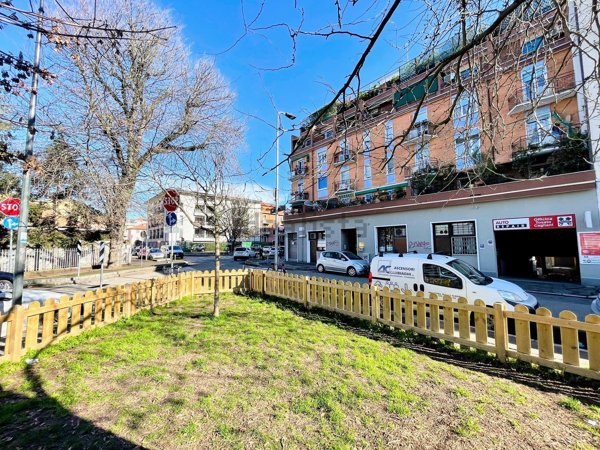 appartamento in vendita a Milano in zona Crescenzago