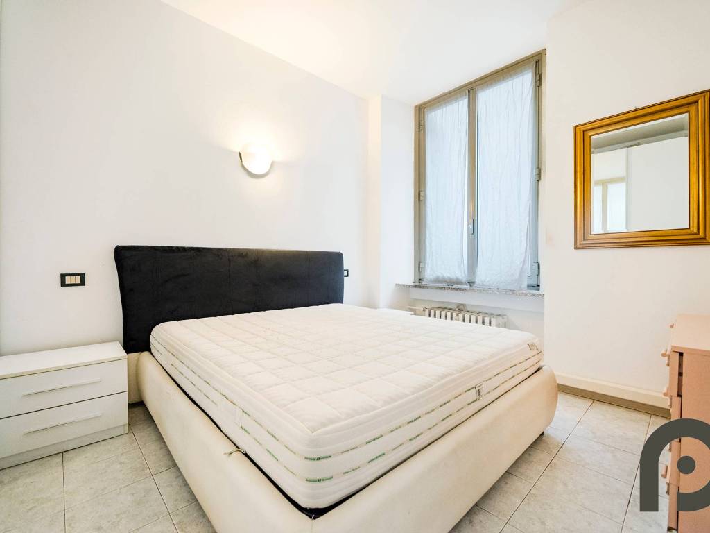 appartamento in vendita a Milano in zona Ponte Seveso