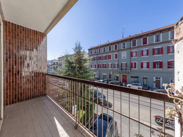 appartamento in vendita a Milano in zona Vigentino