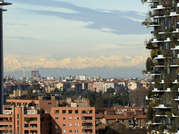 appartamento in vendita a Milano in zona Porta Nuova