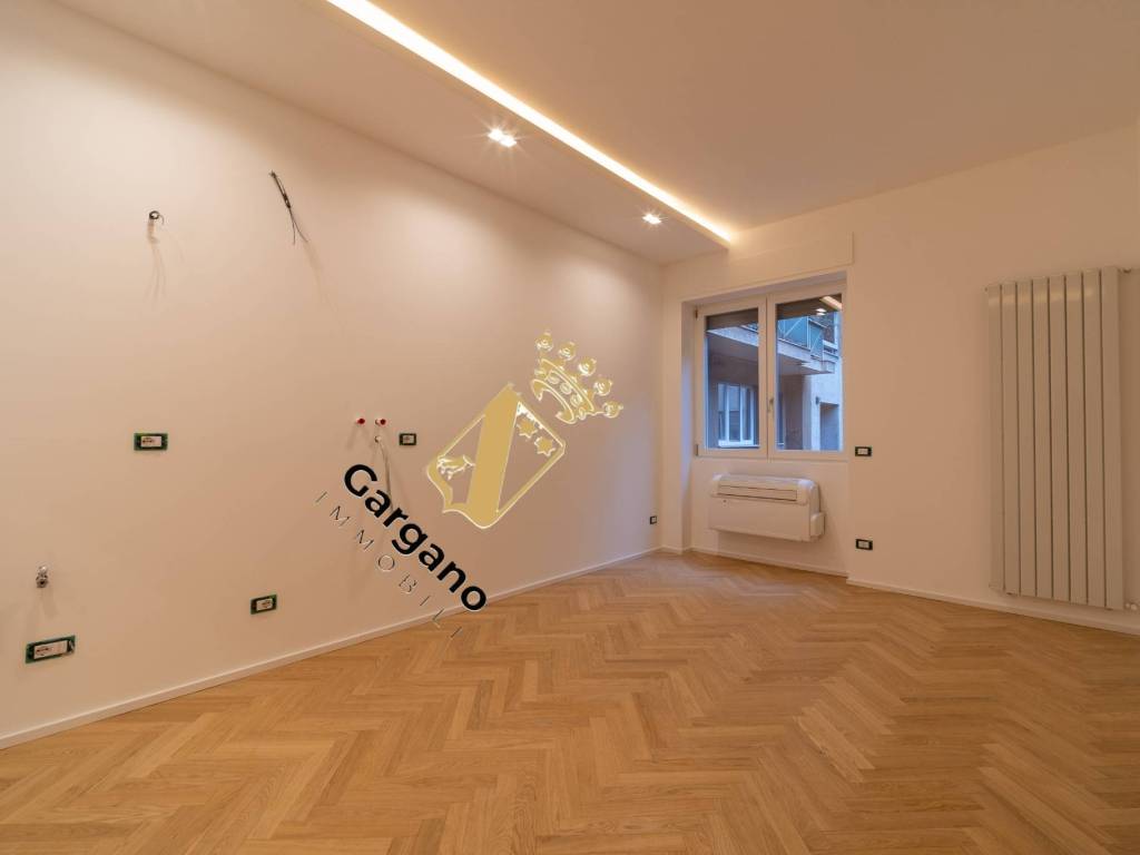 appartamento in vendita a Milano in zona Isola