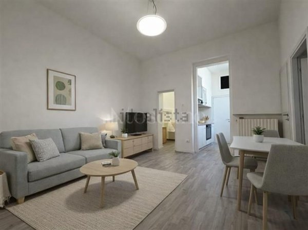 appartamento in vendita a Milano in zona Vigentino