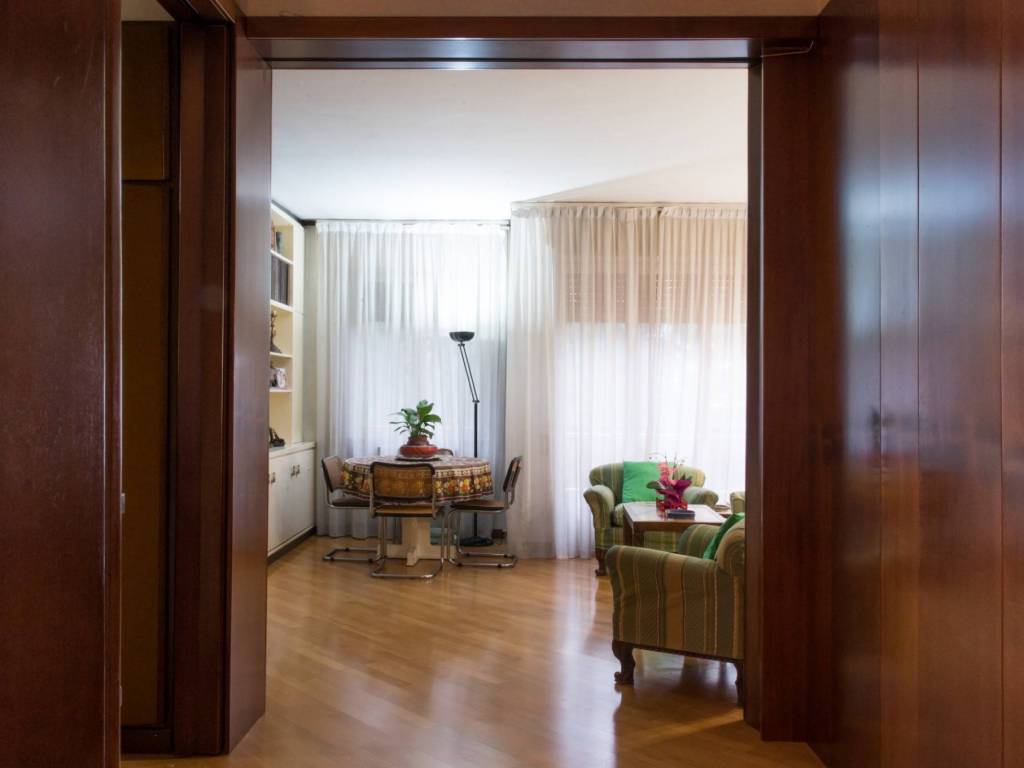 appartamento in vendita a Milano in zona Forlanini