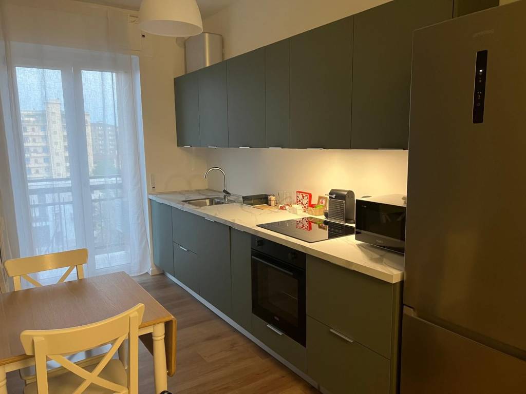 appartamento in vendita a Milano in zona Barona