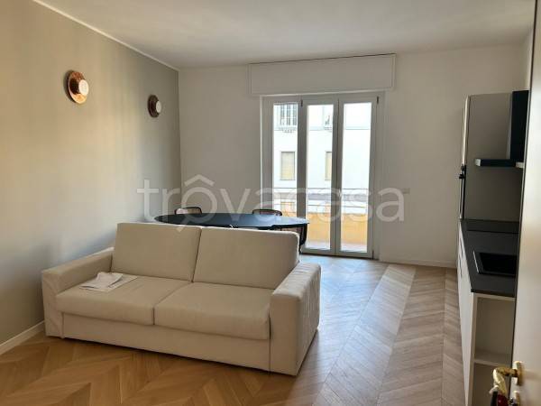 appartamento in vendita a Milano in zona Isola