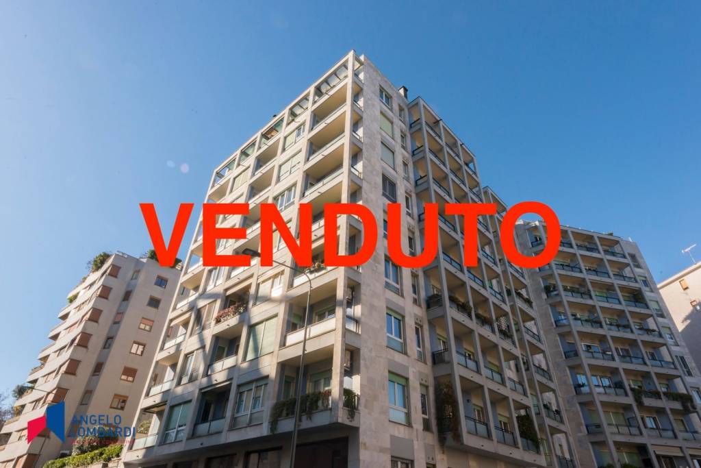 appartamento in vendita a Milano in zona Città Studi